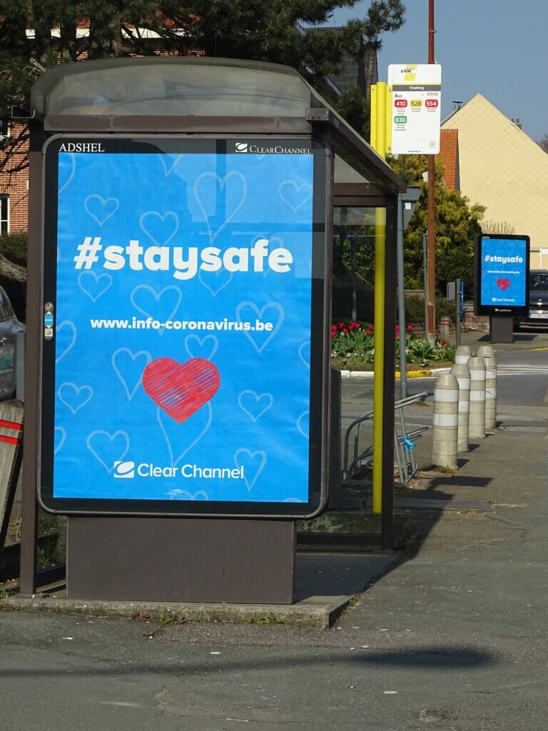 bus shelter advertising cost